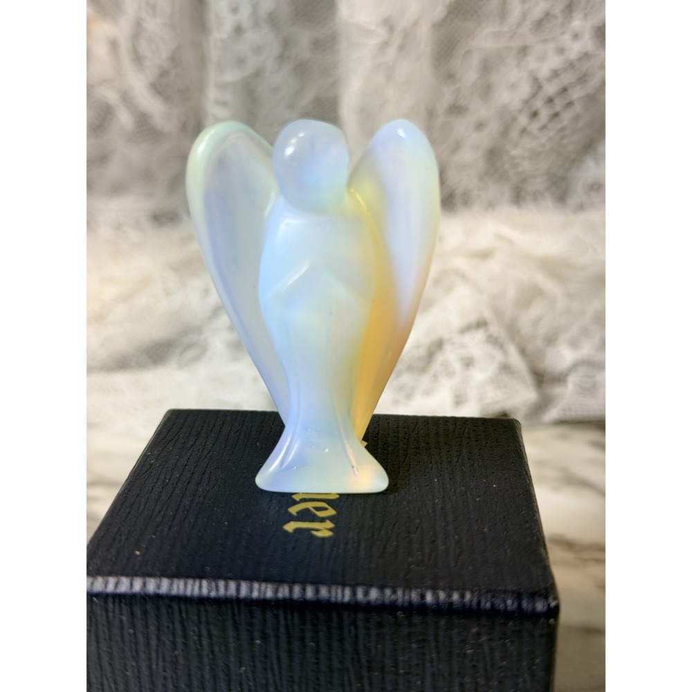 NIB Guilding Light Angel Statue 2.25" T Stauer Opalescent Color (3106)
